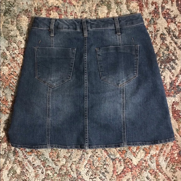 Mossimo Supply Co Denim Button Up Short Skirt Size 6 - Picture 2 of 3